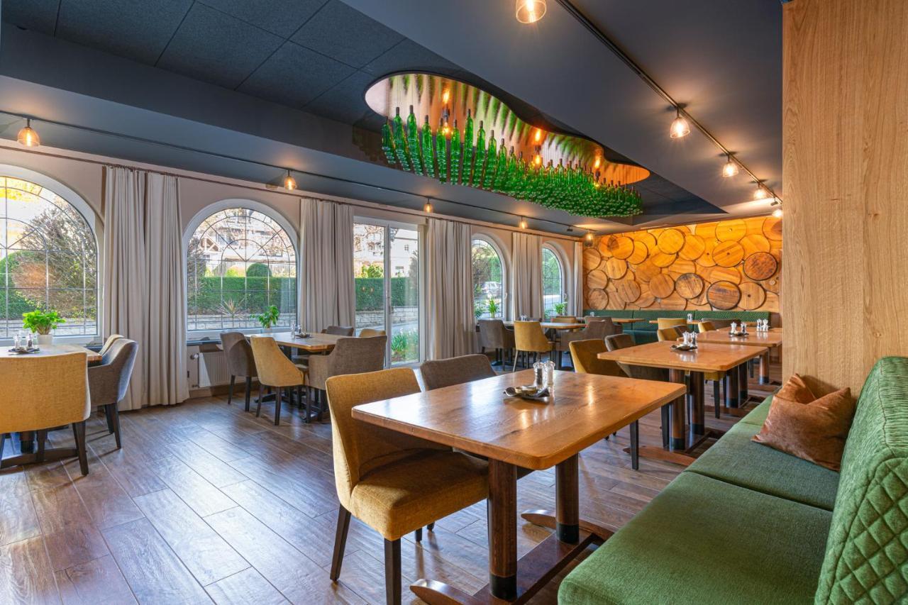 Hotel Restaurant Pollmanns Ernst Bagian luar foto