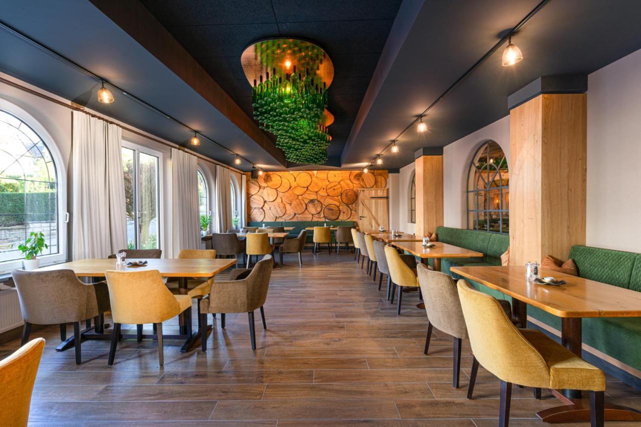 Hotel Restaurant Pollmanns Ernst Bagian luar foto